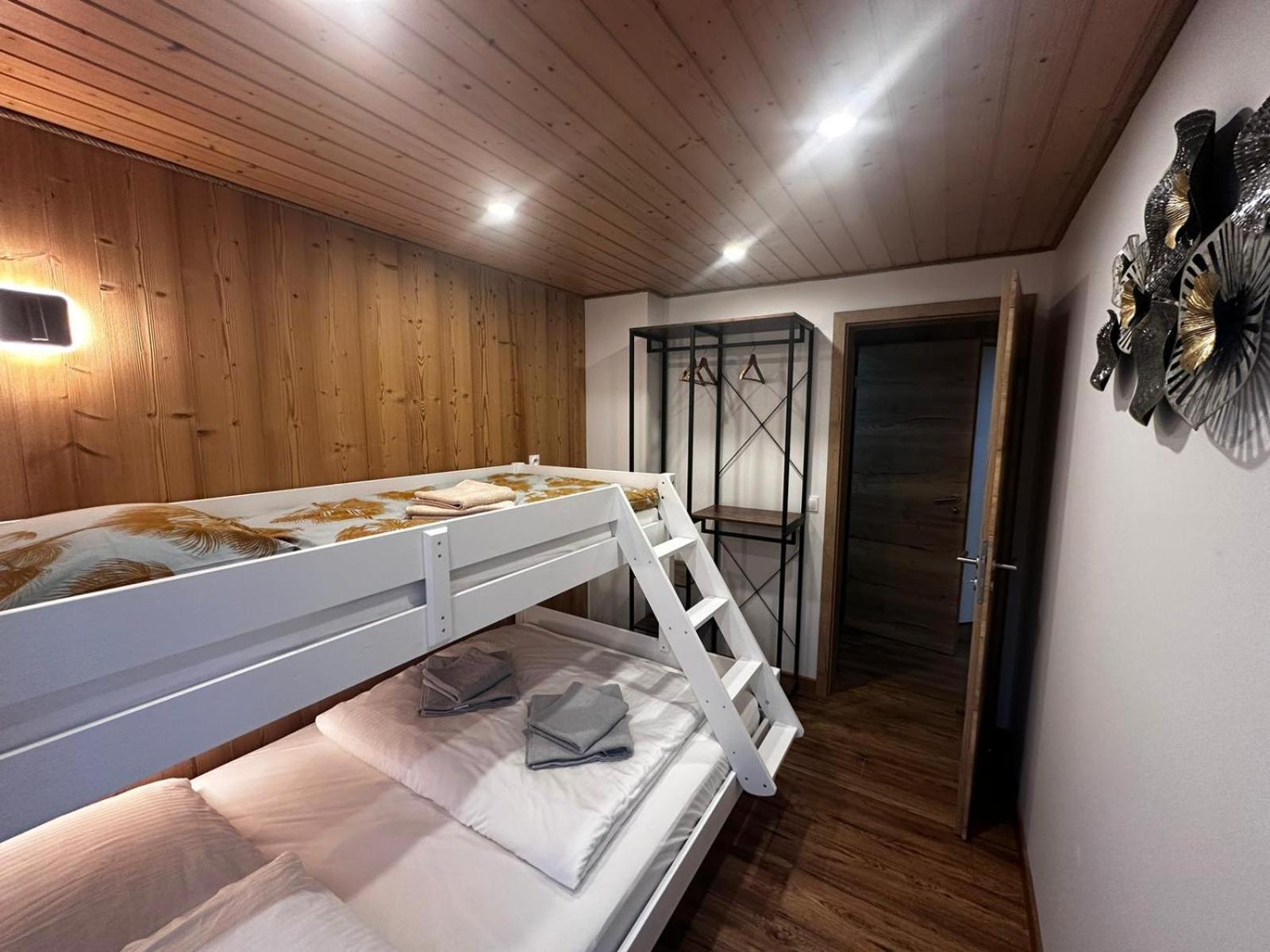 Les Chalets Bambi & Jacuzzi Privatif La Bresse Quarto foto