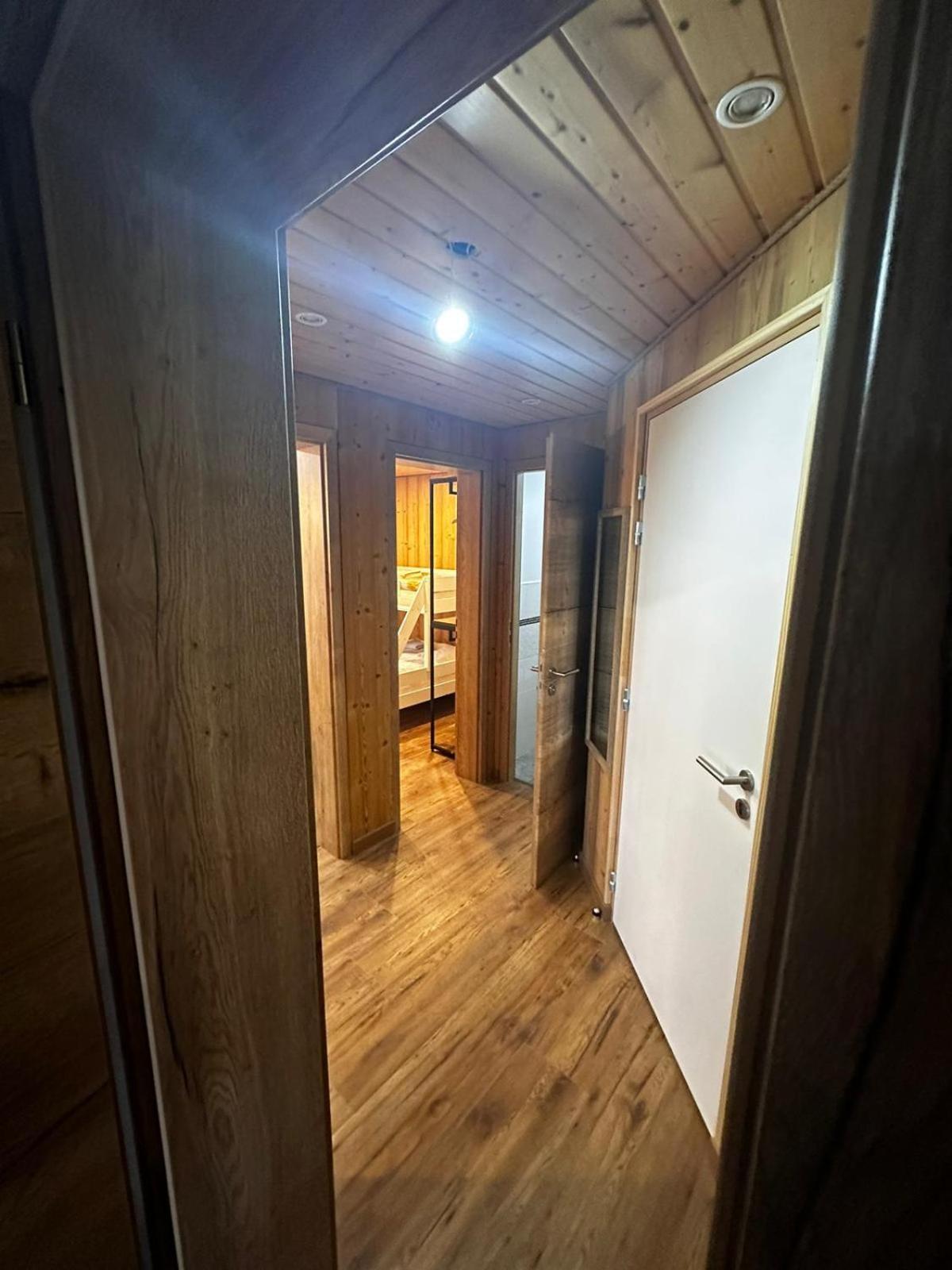 Les Chalets Bambi & Jacuzzi Privatif La Bresse Quarto foto